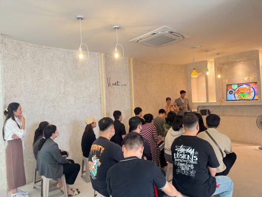 Hệ Thống Quản Lý Nhân Sự FnB: Từ Tuyển Dụng Đến Đào Tạo